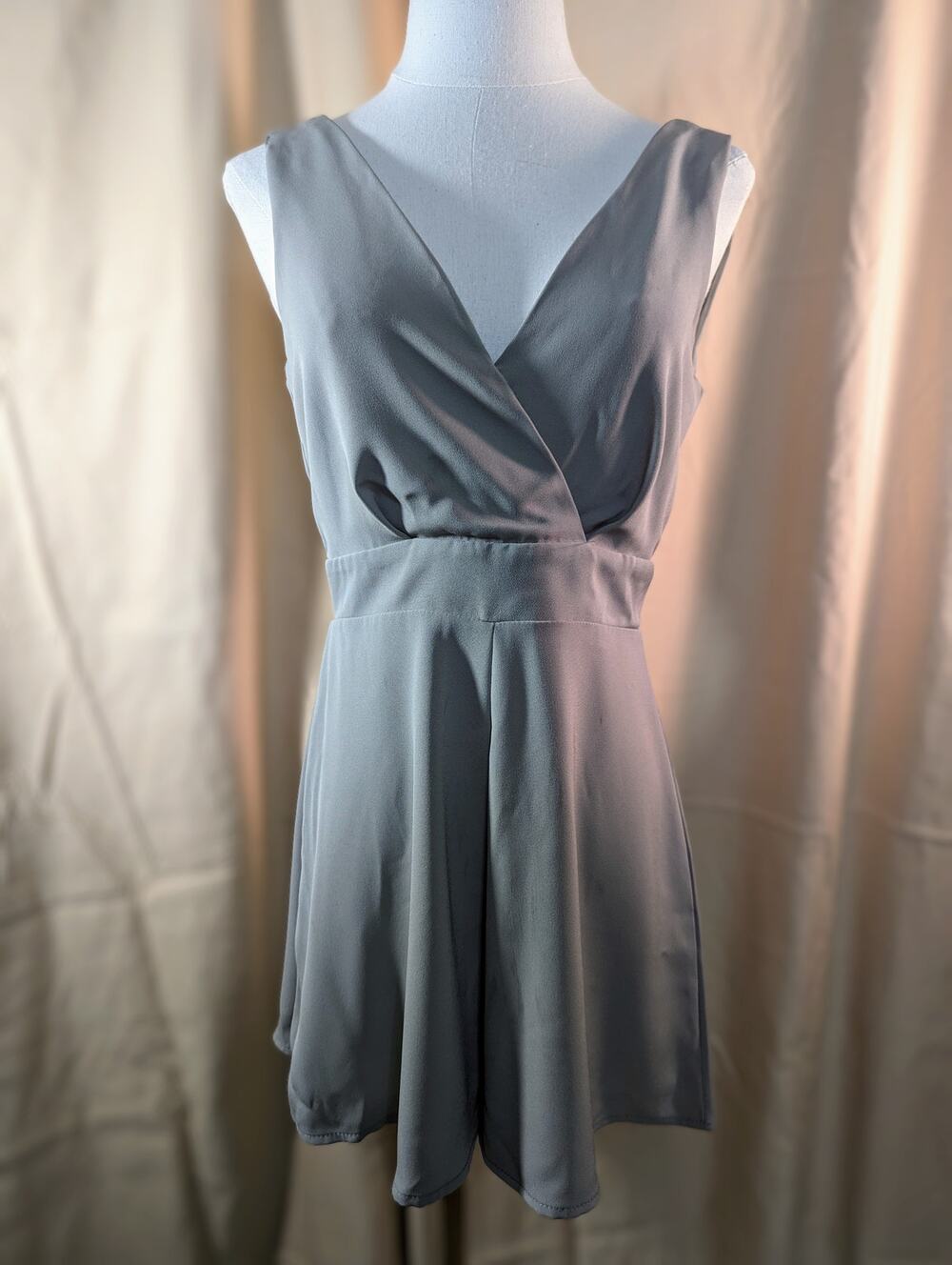 Altar'd State sage romper - size S - EUC